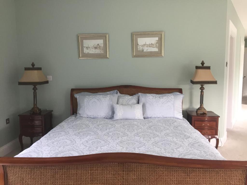 スライゴ Castledale Bed & Breakfast エクステリア 写真