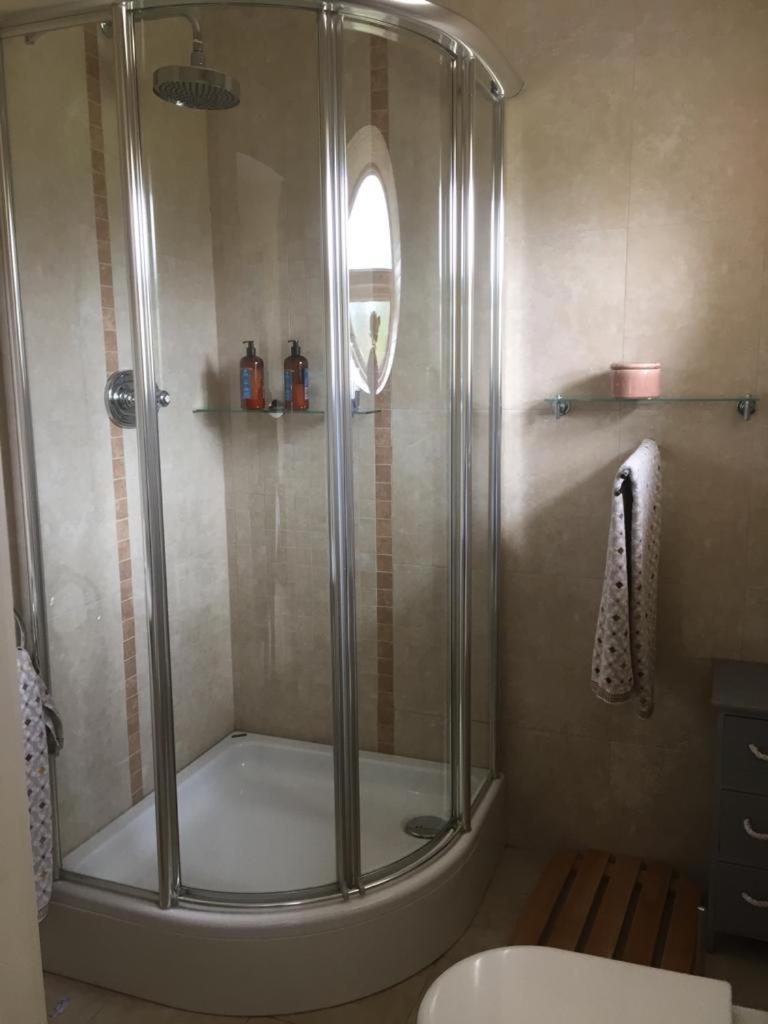 スライゴ Castledale Bed & Breakfast エクステリア 写真